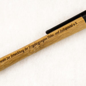 Kugelschreiber im Holzlook